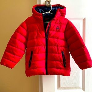 NWOT United colors of Benetton hooded jacket.